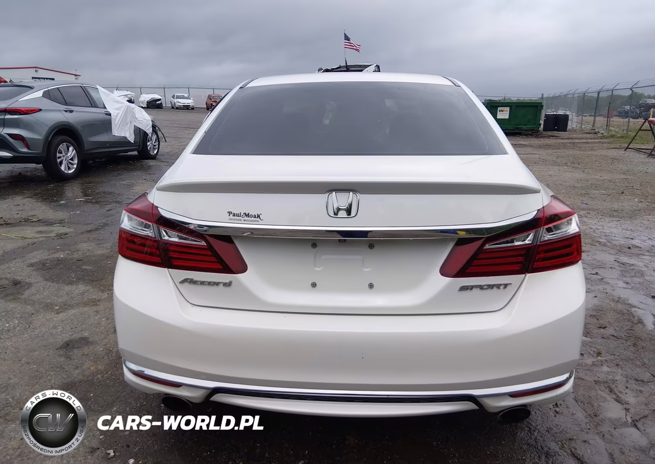 2016 Honda Accord Sport VIN:1HGCR2F50GA092038 - 17