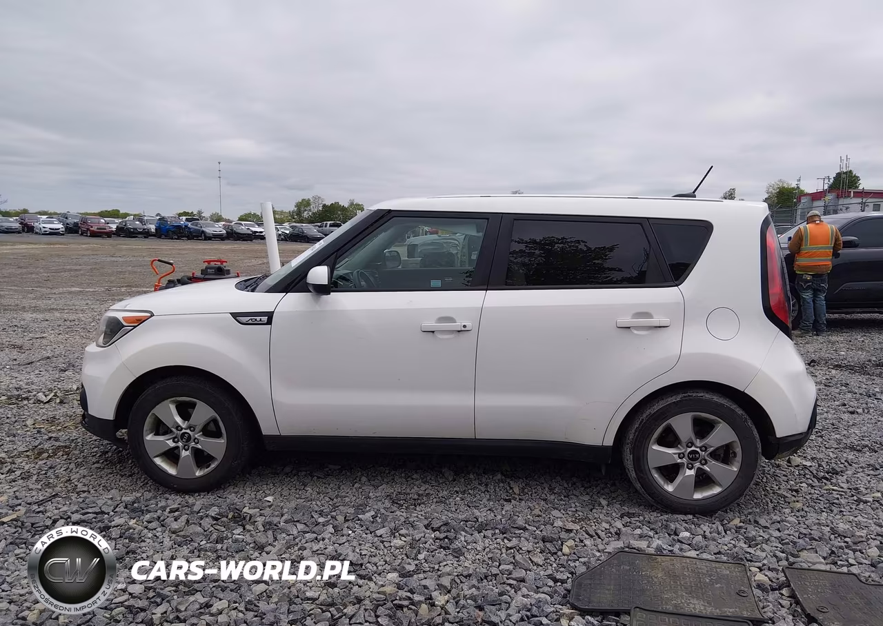 2017 Kia Soul VIN:KNDJN2A28H7413448 - 14