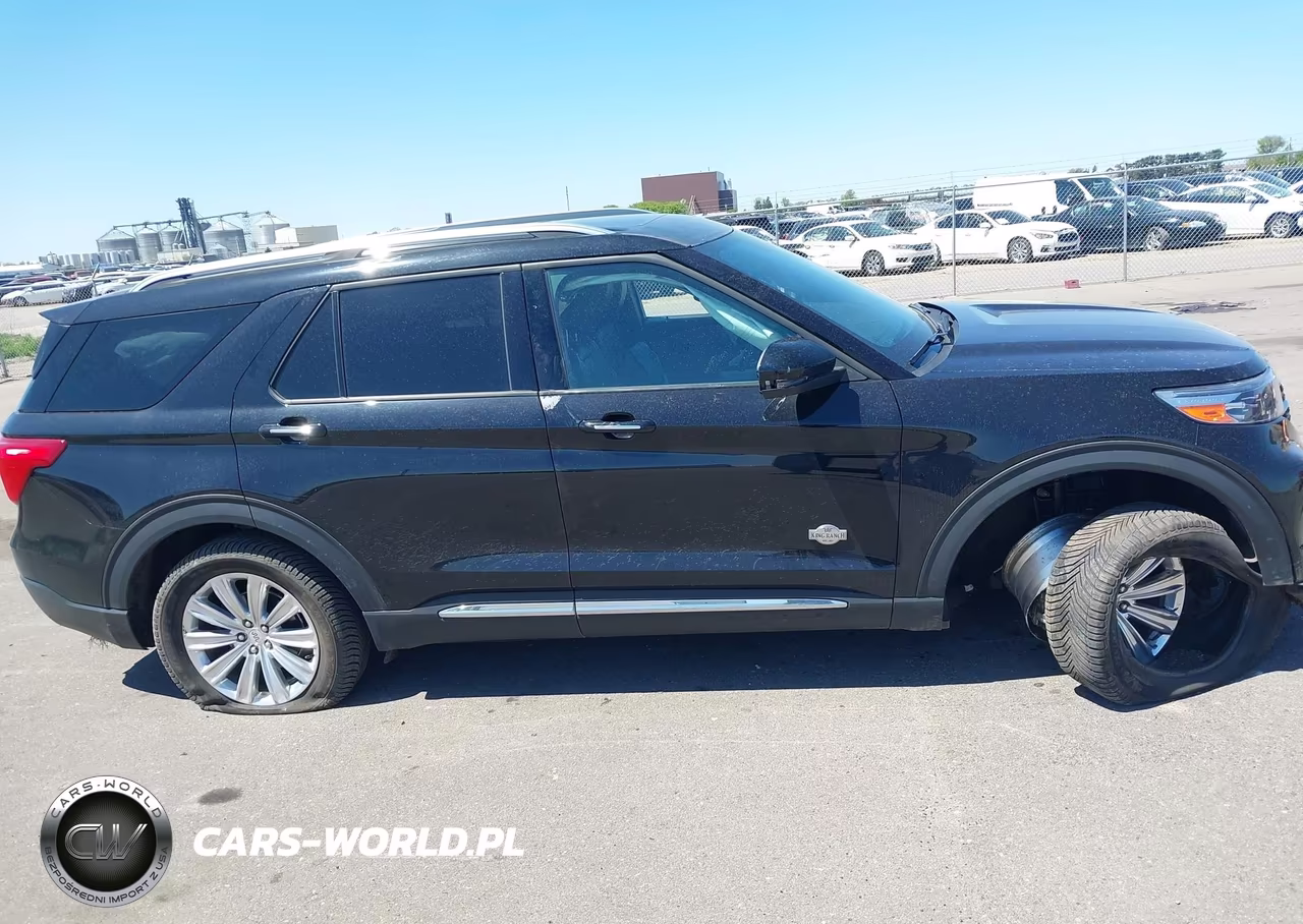 2021 Ford Explorer King Ranch VIN:1FM5K8LC4MGB79494 - 13