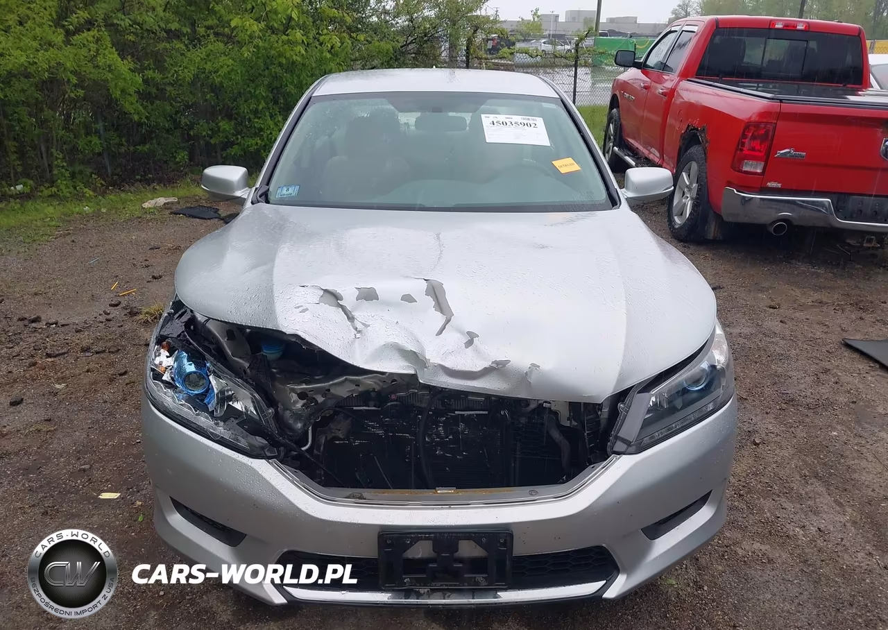 2015 Honda Accord Hybrid VIN:1HGCR6F3XFA000373 - 12