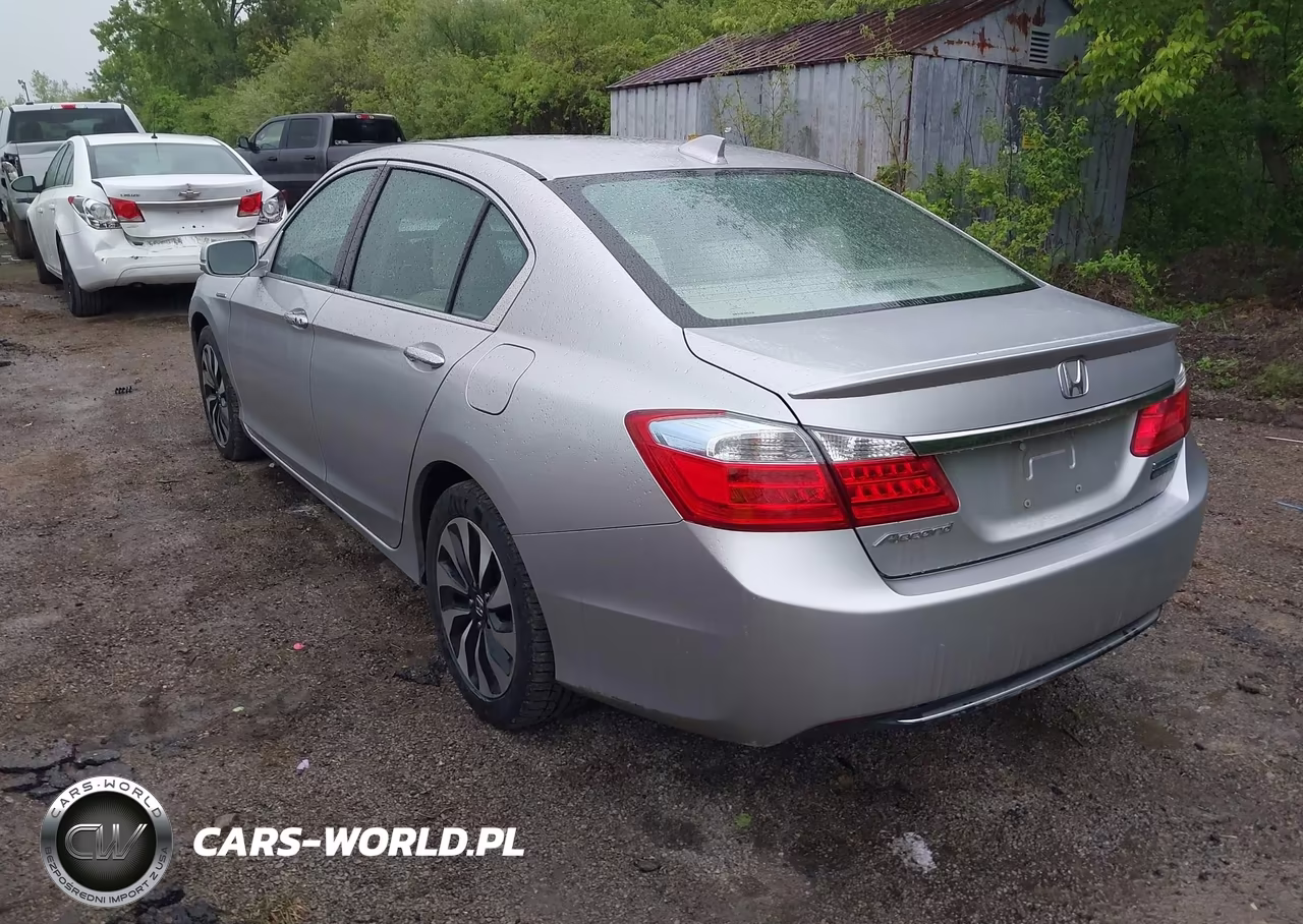 2015 Honda Accord Hybrid VIN:1HGCR6F3XFA000373 - 3