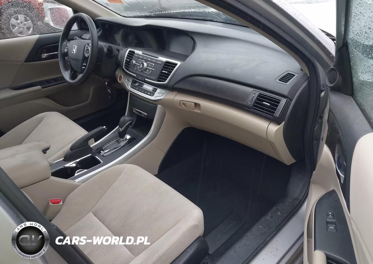 2015 Honda Accord Hybrid VIN:1HGCR6F3XFA000373 - 5