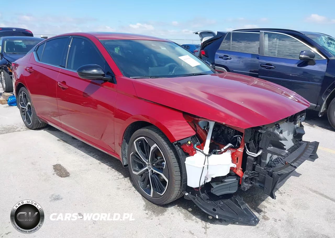 2025 Nissan Altima Sr Fwd – zdjęcie 1 z 17