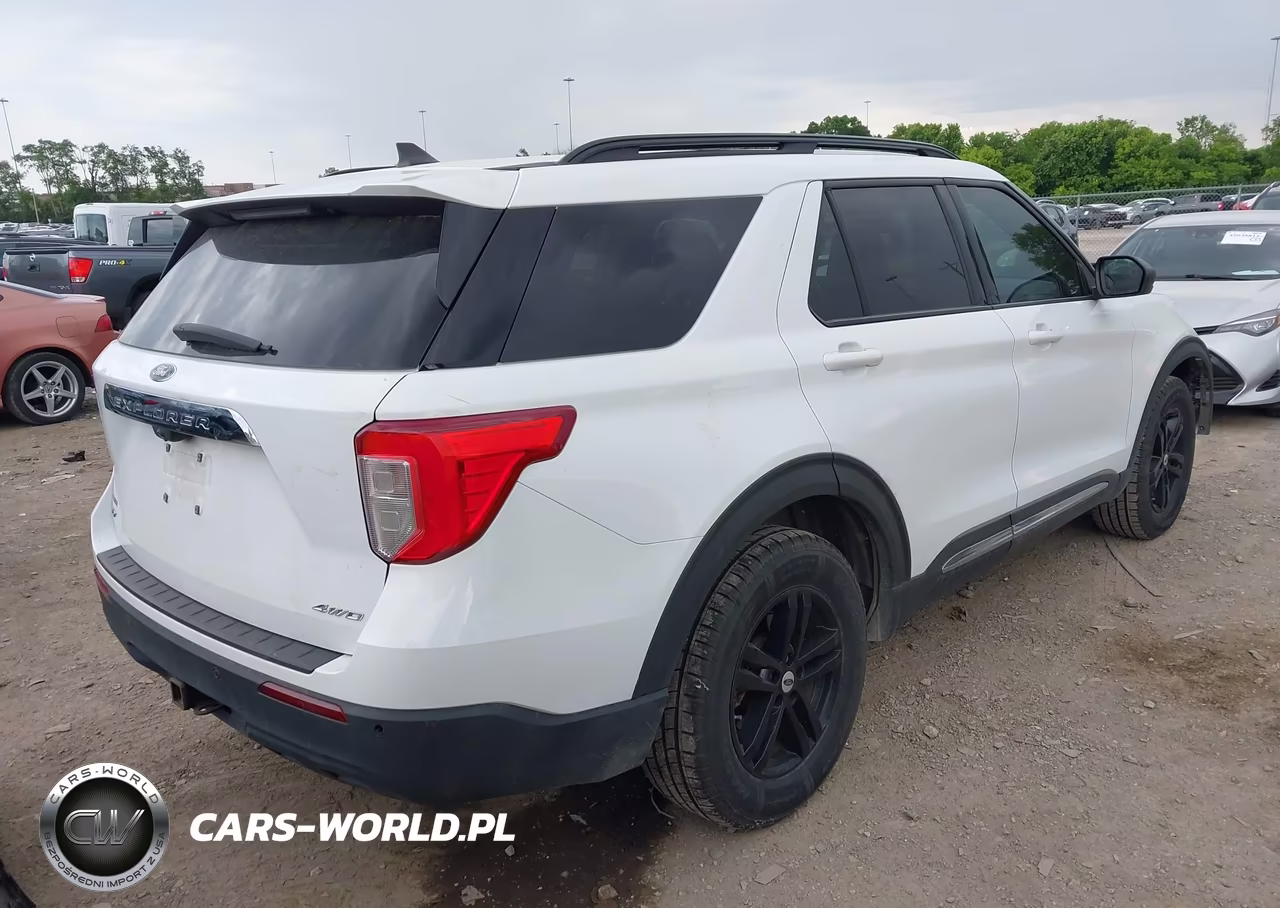 2021 Ford Explorer Xlt VIN:1FMSK8DH4MGC38962 - 4