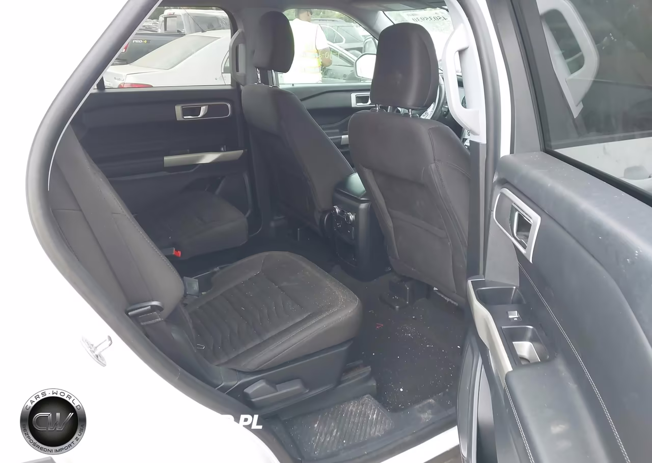 2021 Ford Explorer Xlt VIN:1FMSK8DH4MGC38962 - 8