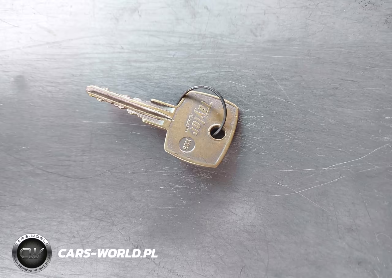 1984 Mercedes-Benz 300 Dt VIN:WDBAB33A2EA182143 - 11