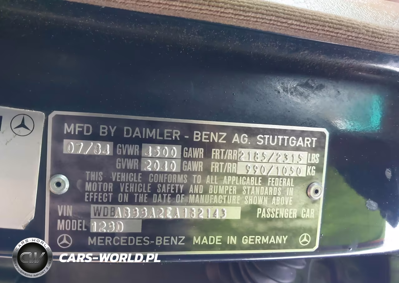 1984 Mercedes-Benz 300 Dt VIN:WDBAB33A2EA182143 - 9