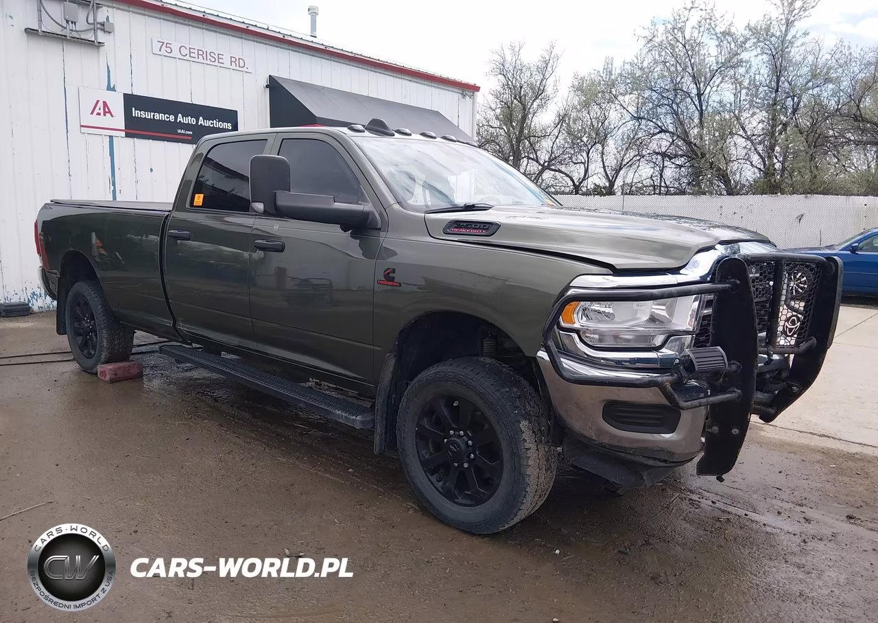 2022 Ram 2500 Tradesman 4X4 8' Box – zdjęcie 1 z 11