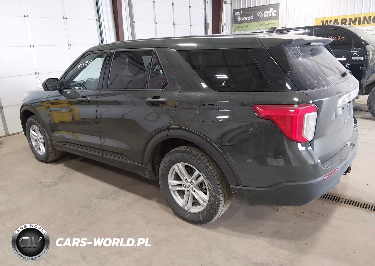 2023 Ford Explorer VIN:1FMSK8BBXPGC07251 - 3