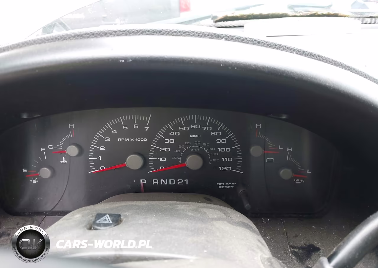 2003 Ford Expedition Xlt VIN:1FMPU16W83LC22885 - 15