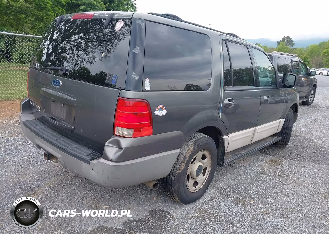 2003 Ford Expedition Xlt VIN:1FMPU16W83LC22885 - 4