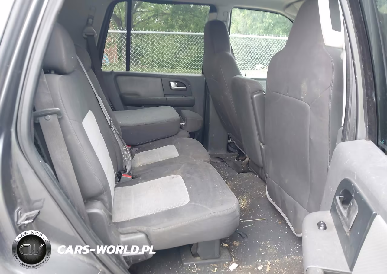 2003 Ford Expedition Xlt VIN:1FMPU16W83LC22885 - 8