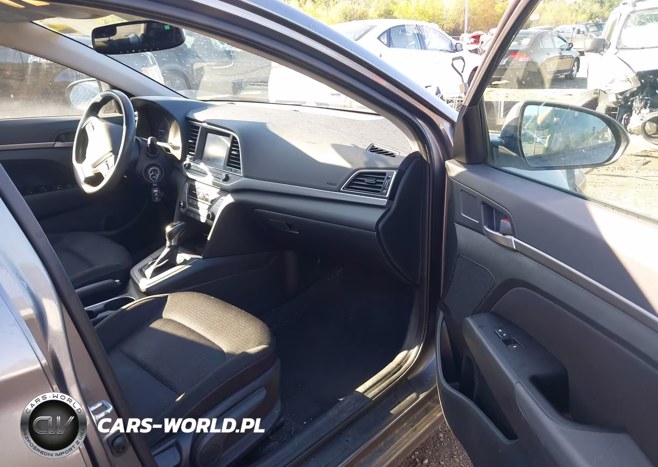 2018 Hyundai Elantra Sel VIN:5NPD84LF4JH285792 - 5