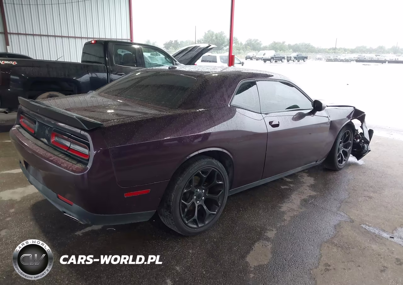 2020 Dodge Challenger Sxt VIN:2C3CDZAG8LH240113 - 4