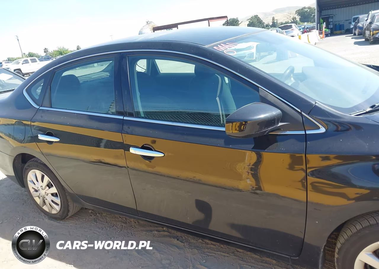 2019 Nissan Sentra S VIN:3N1AB7AP5KY247898 - 13