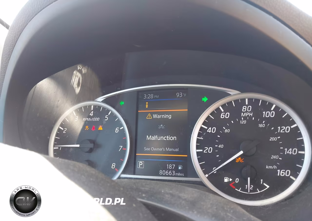 2019 Nissan Sentra S VIN:3N1AB7AP5KY247898 - 15