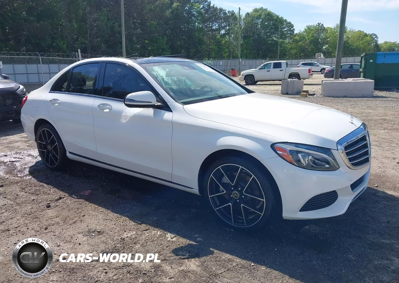 2017 Mercedes-Benz C 300 Luxury 4Matic