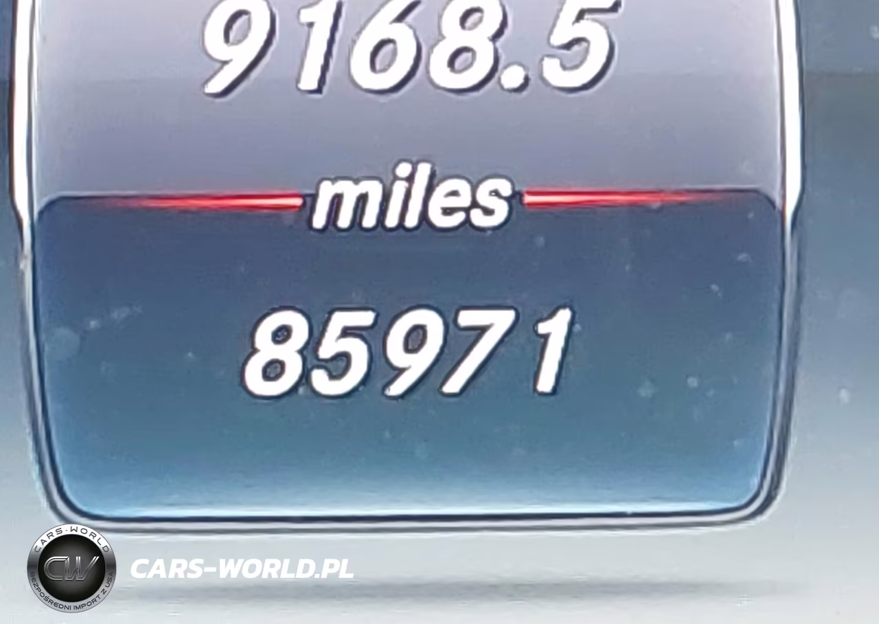 2017 Mercedes-Benz C 300 Luxury 4Matic VIN:55SWF4KB3HU208111 - 16