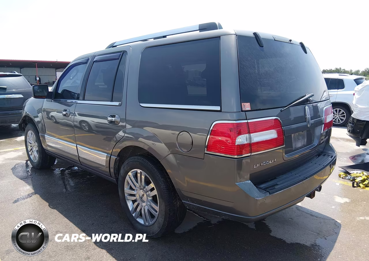 2014 Lincoln Navigator VIN:5LMJJ2J52EEL00942 - 3