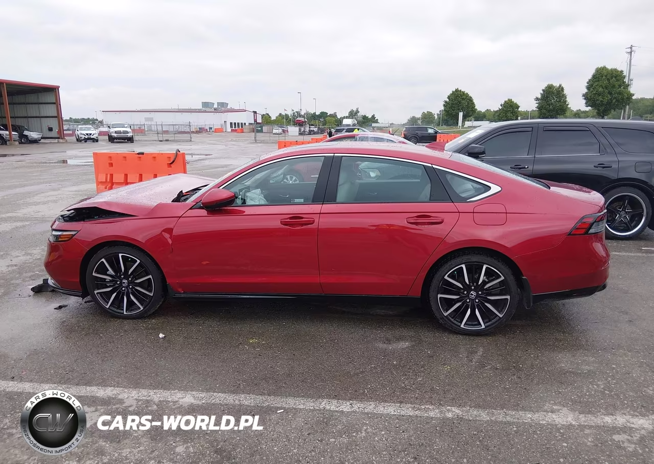 2024 Honda Accord Hybrid Touring VIN:1HGCY2F83RA080644 - 14