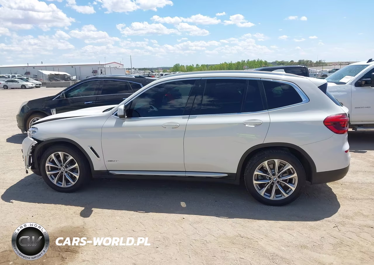 2018 BMW X3 xDrive30I VIN:5UXTR9C5XJLC76928 - 14