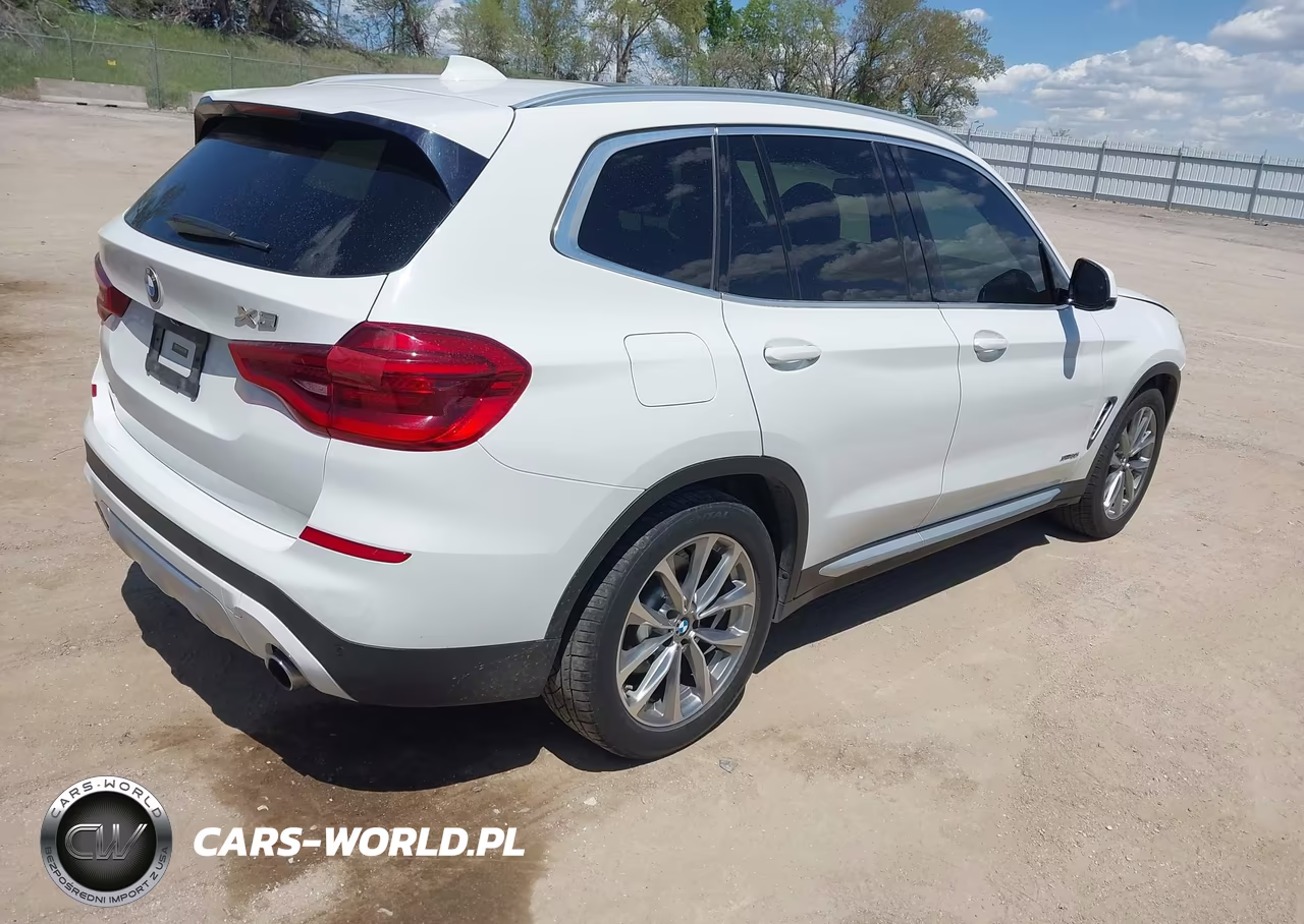 2018 BMW X3 xDrive30I VIN:5UXTR9C5XJLC76928 - 4