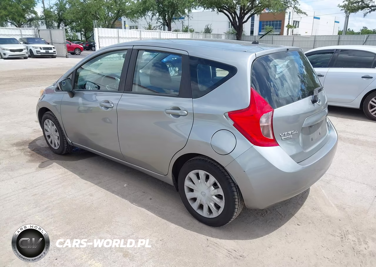 2015 Nissan Versa Note S (Sr)-S Plus-Sl-Sr-Sv VIN:3N1CE2CP1FL371203 - 3