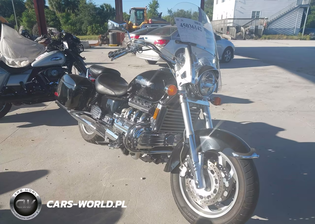 1998 Honda Gl1500 C-2