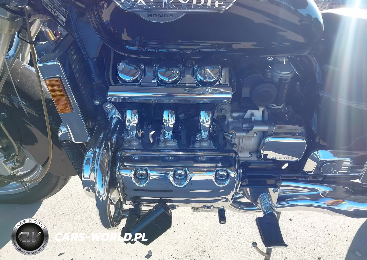 1998 Honda Gl1500 C-2 VIN:1HFSC3405WA102933 - 9