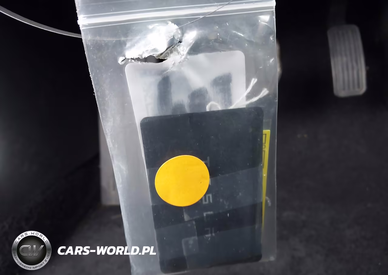 2019 Tesla Model 3 VIN:5YJ3E1EA4KF305138 - 11