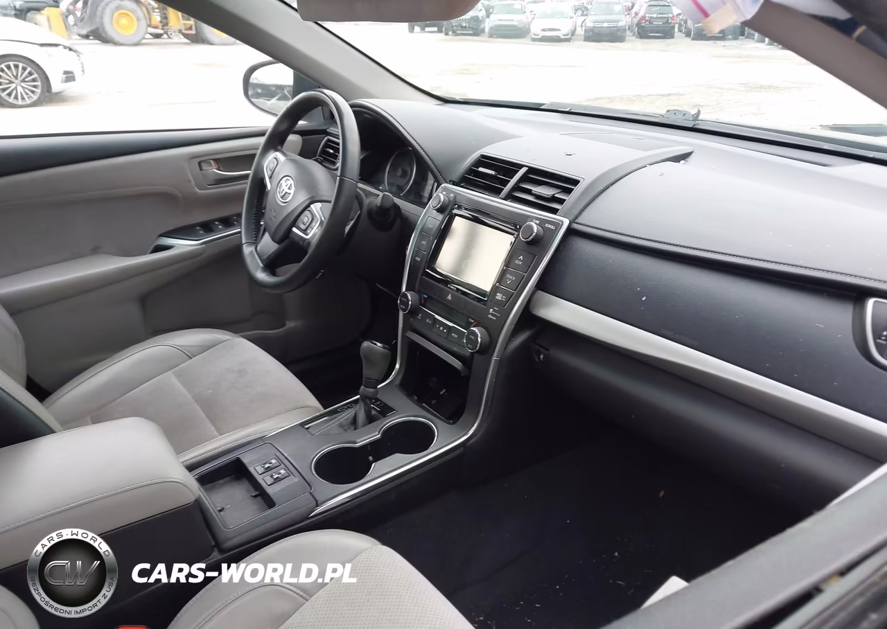 2016 Toyota Camry Xse VIN:4T1BF1FK7GU523116 - 5