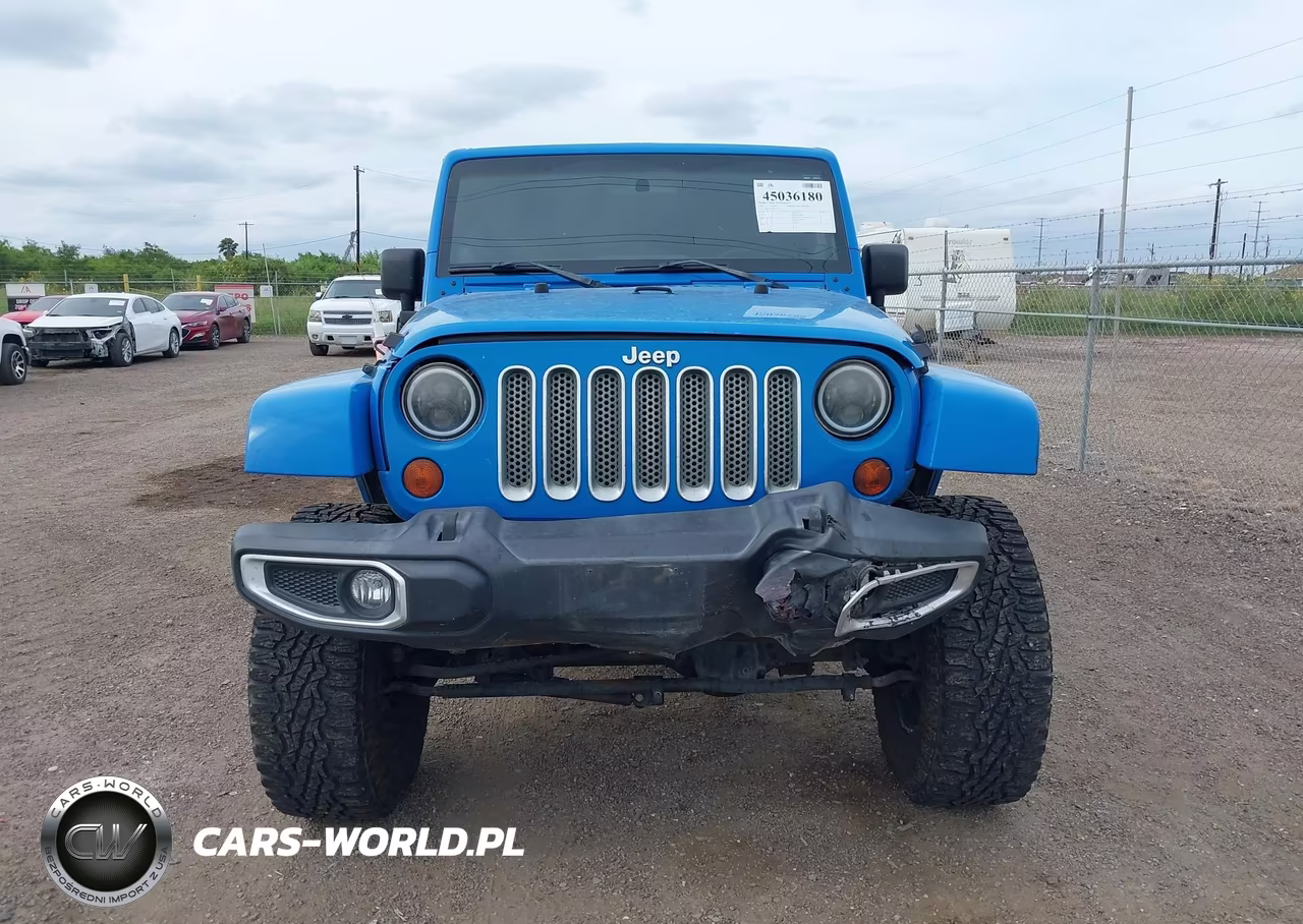 2011 Jeep Wrangler Unlimited Sahara VIN:1J4BA5H15BL559216 - 12