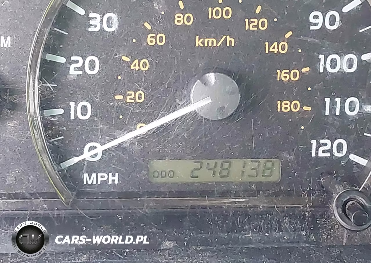 2005 Toyota Sequoia Limited V8 VIN:5TDZT38A95S260138 - 15