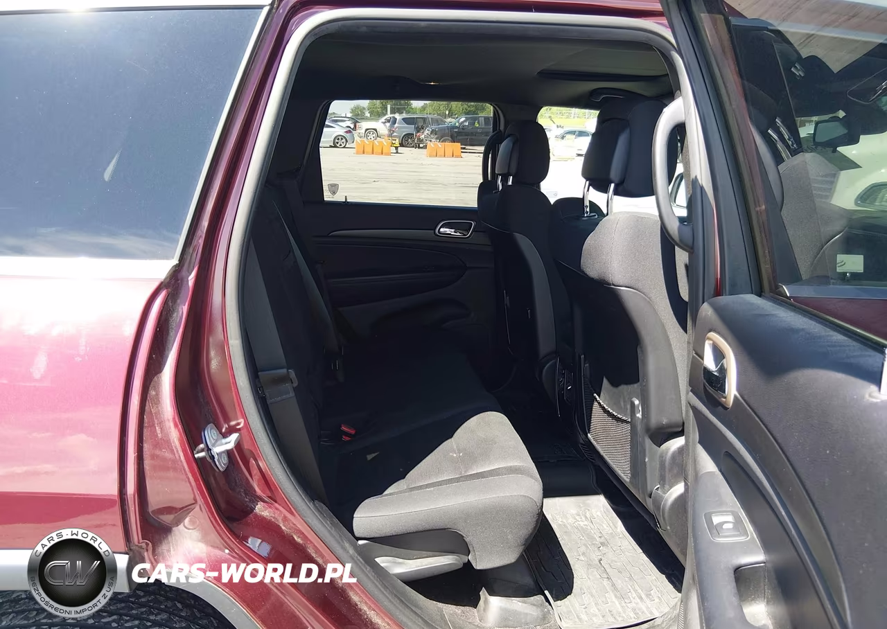 2016 Jeep Grand Cherokee Laredo VIN:1C4RJFAG5GC332513 - 8