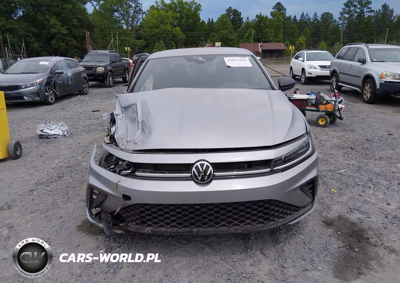 2025 Volkswagen Jetta 1.5T Sport VIN:3VWBX7BU2SM054006 - 11