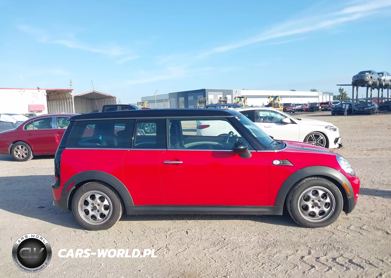 2008 Mini Cooper Clubman VIN:WMWML33518TJ47159 - 13