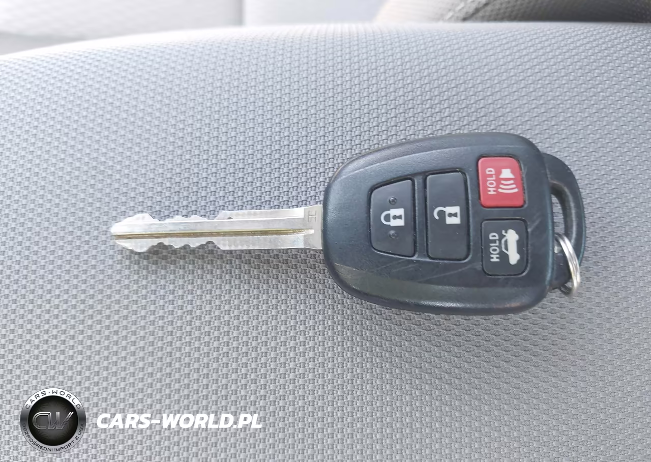 2019 Toyota Corolla Le VIN:2T1BURHEXKC214021 - 11