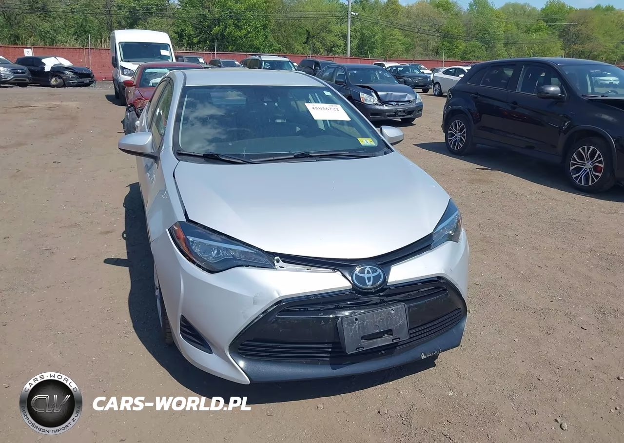 2019 Toyota Corolla Le VIN:2T1BURHEXKC214021 - 17