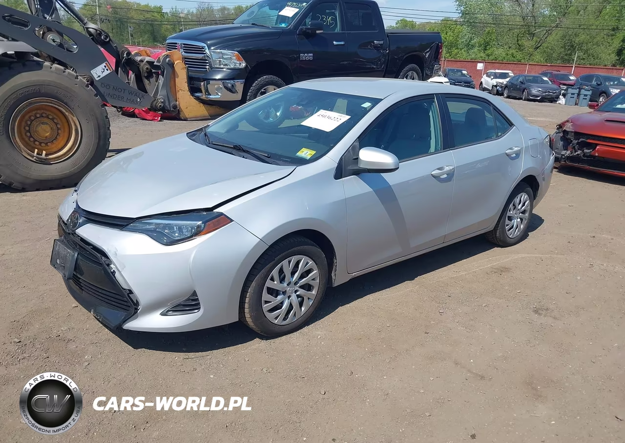 2019 Toyota Corolla Le VIN:2T1BURHEXKC214021 - 2