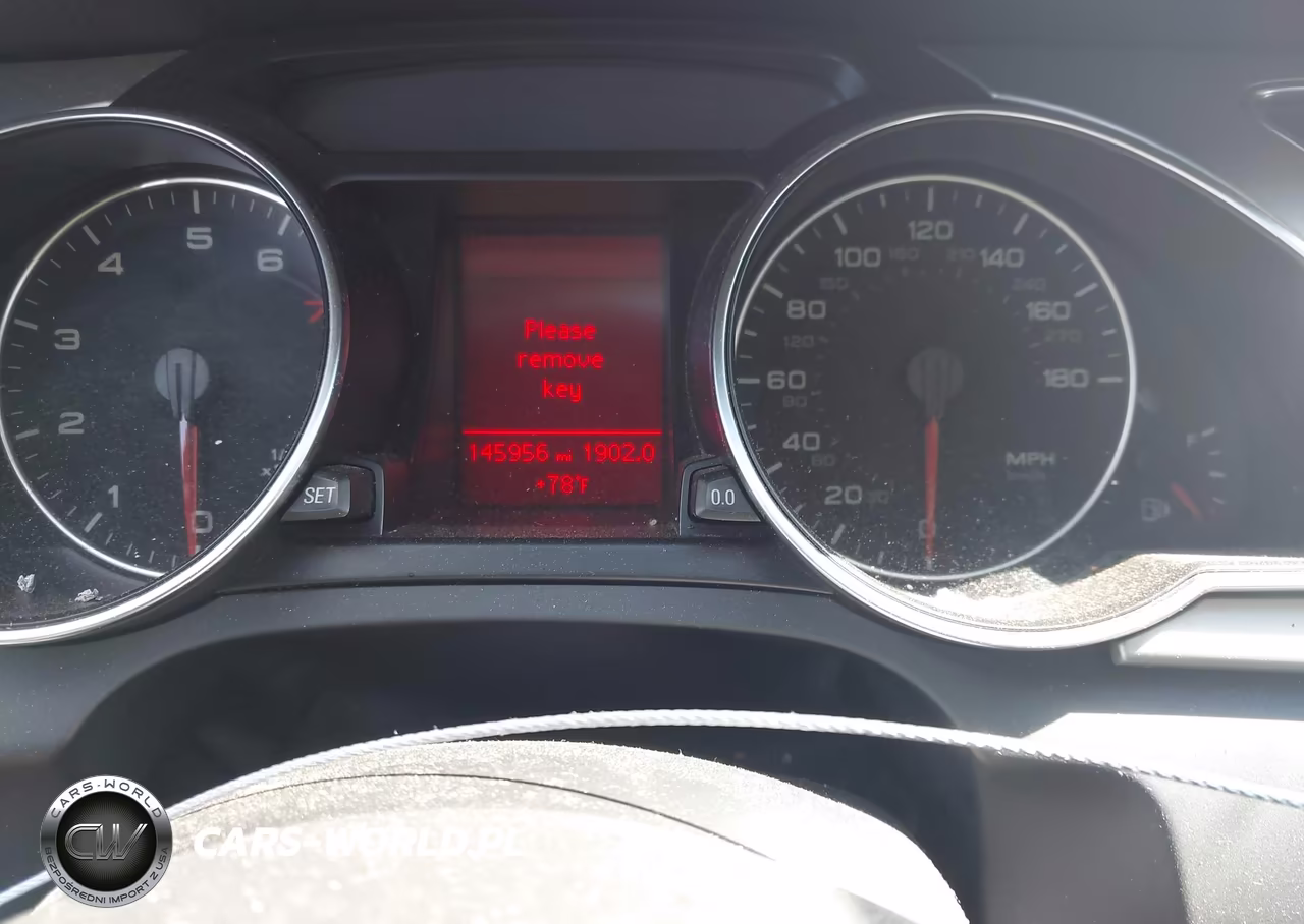 2012 Audi A5 2.0T Premium VIN:WAUCFAFRXCA045496 - 7