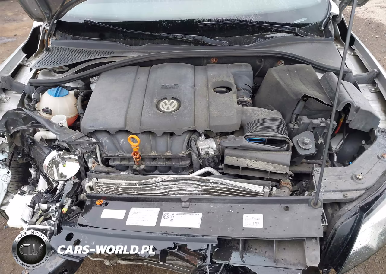 2012 Volkswagen Passat 2.5L Se VIN:1VWBP7A32CC044717 - 10