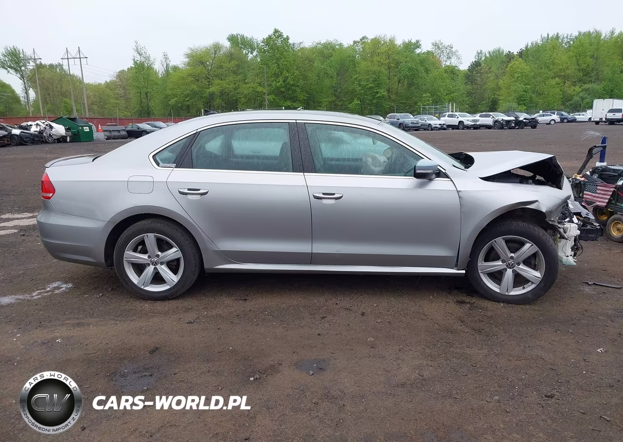 2012 Volkswagen Passat 2.5L Se VIN:1VWBP7A32CC044717 - 13