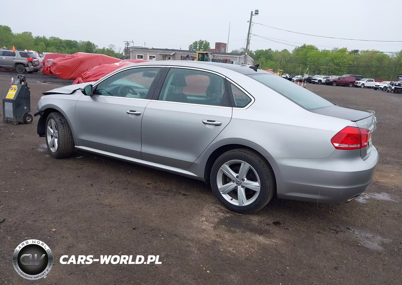 2012 Volkswagen Passat 2.5L Se VIN:1VWBP7A32CC044717 - 3
