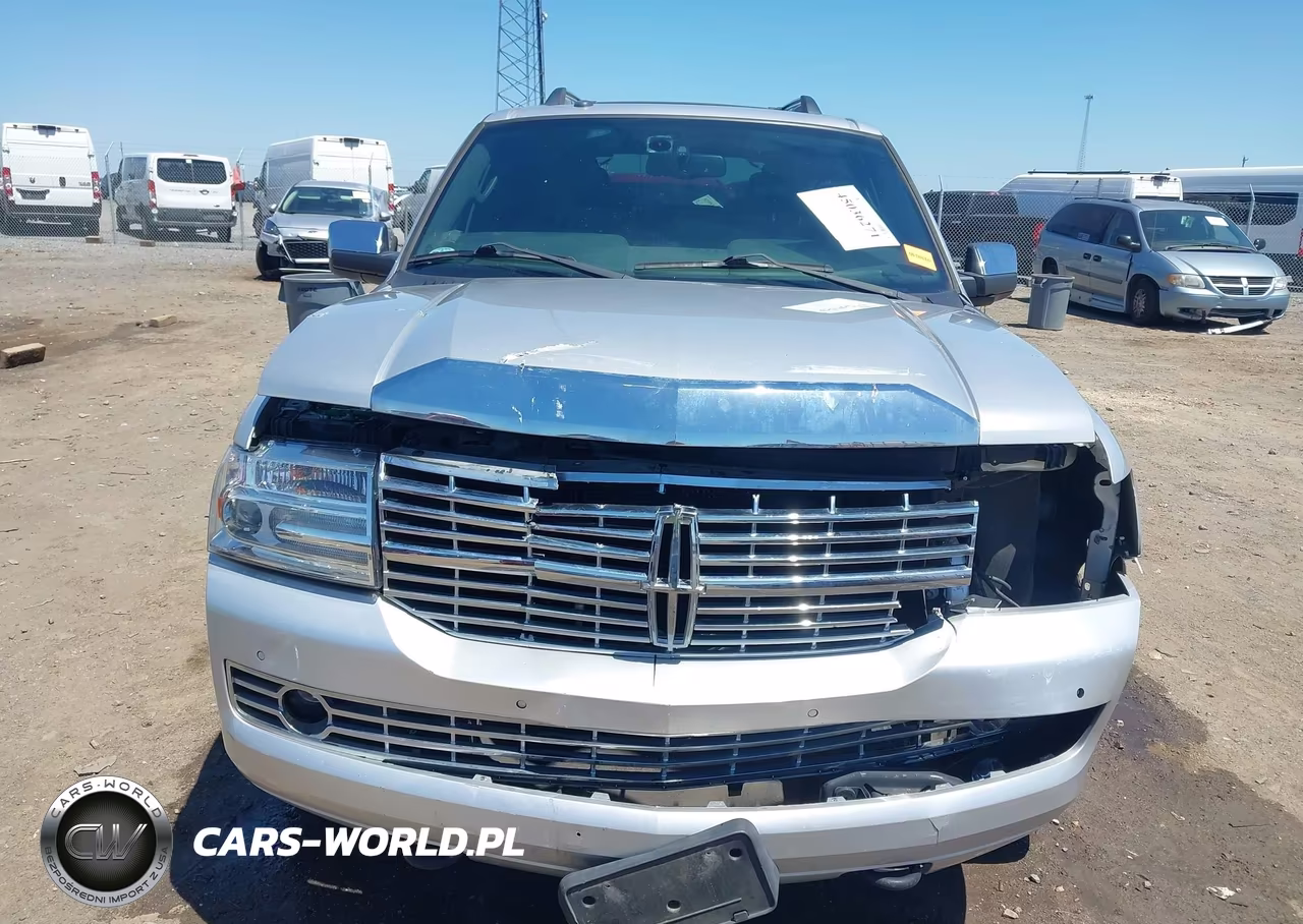 2013 Lincoln Navigator VIN:5LMJJ2J52DEL02186 - 13
