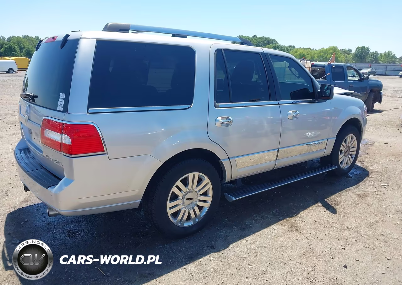2013 Lincoln Navigator VIN:5LMJJ2J52DEL02186 - 4