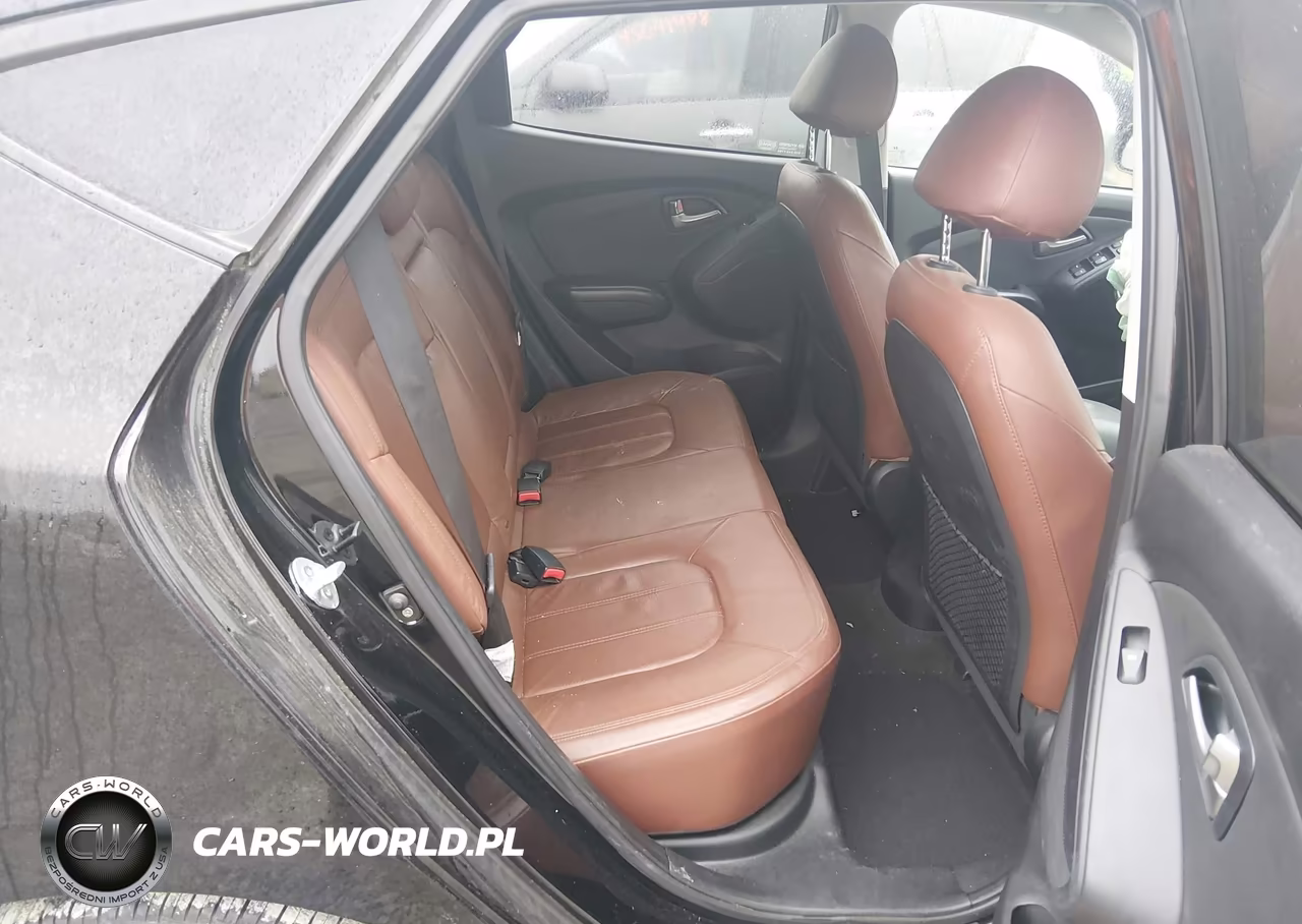 2011 Hyundai Tucson Limited VIN:KM8JU3AC3BU131871 - 8