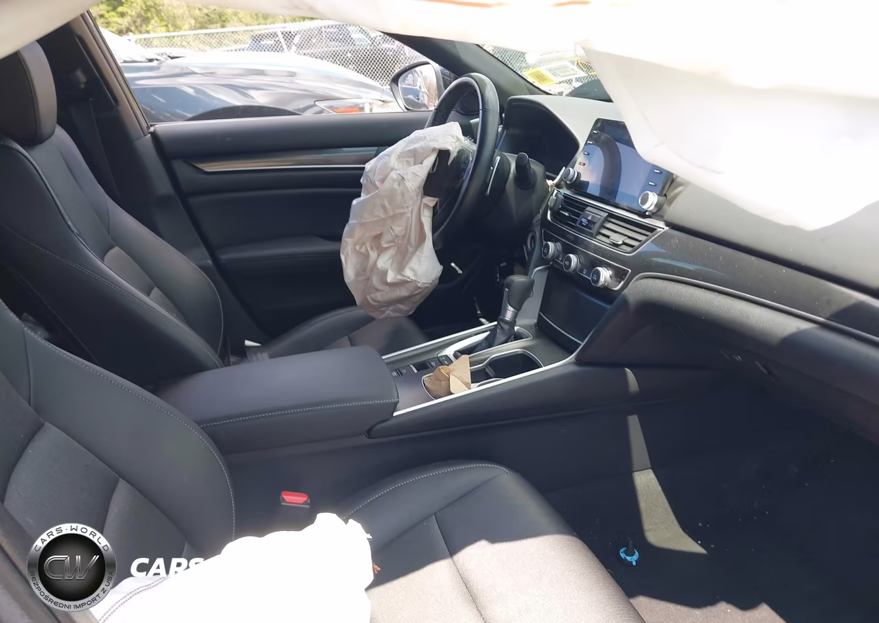 2022 Honda Accord Sport VIN:1HGCV1F32NA117667 - 5