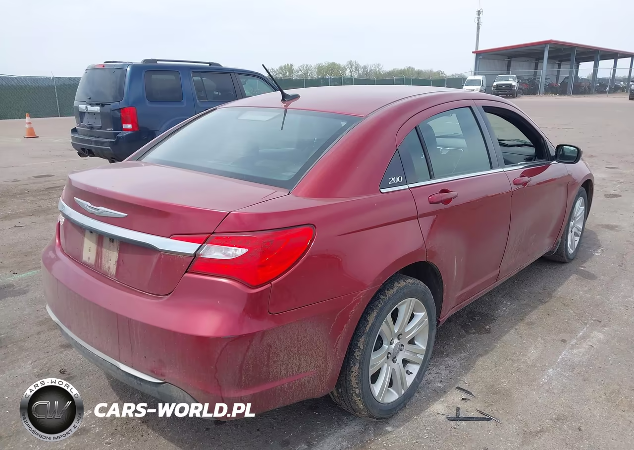 2011 Chrysler 200 Touring VIN:1C3BC1FG0BN600070 - 4