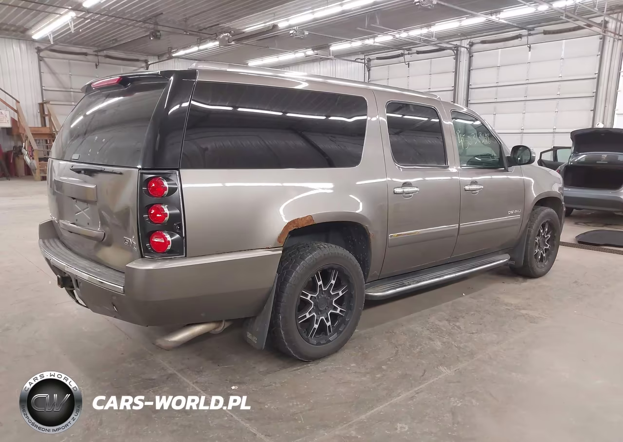 2014 GMC Yukon Xl 1500 Denali VIN:1GKS2MEF7ER145695 - 4