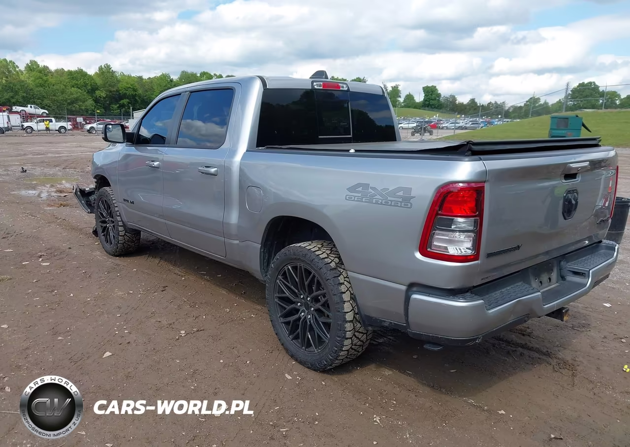 2021 Ram 1500 Big Horn 4X4 5'7 Box VIN:1C6RRFFG4MN623576 - 3
